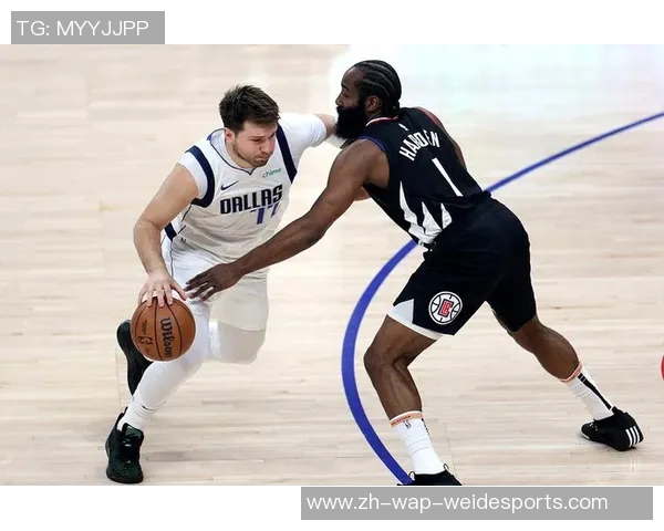 黄蜂队与骑士队激战正酣谁能在这场对决中笑到最后